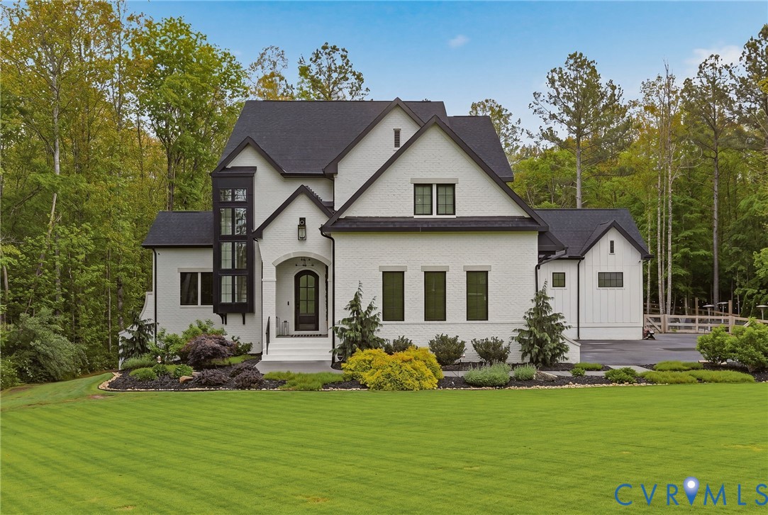 2121 Jockey Ridge Rd