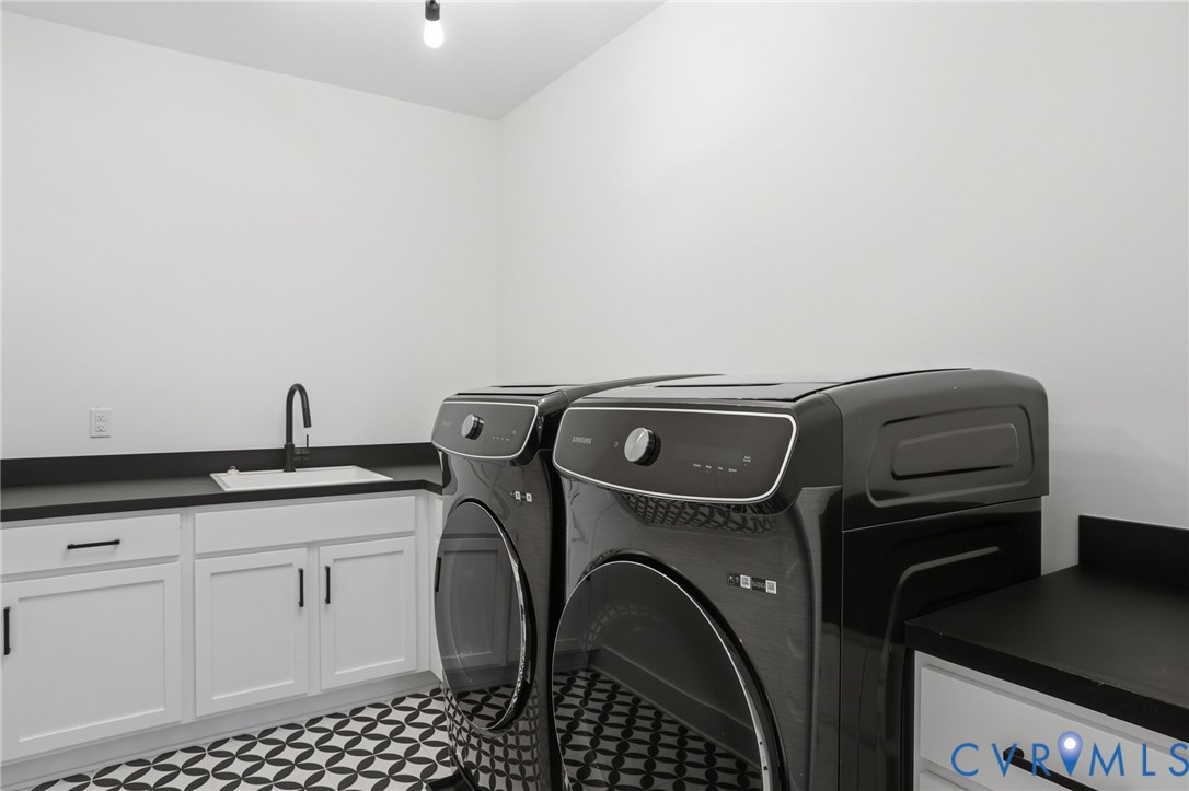 2121 Jockey Ridge Rd