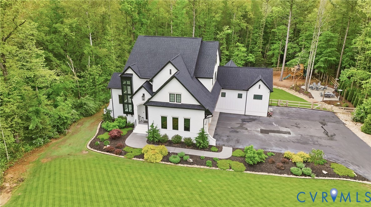 2121 Jockey Ridge Rd