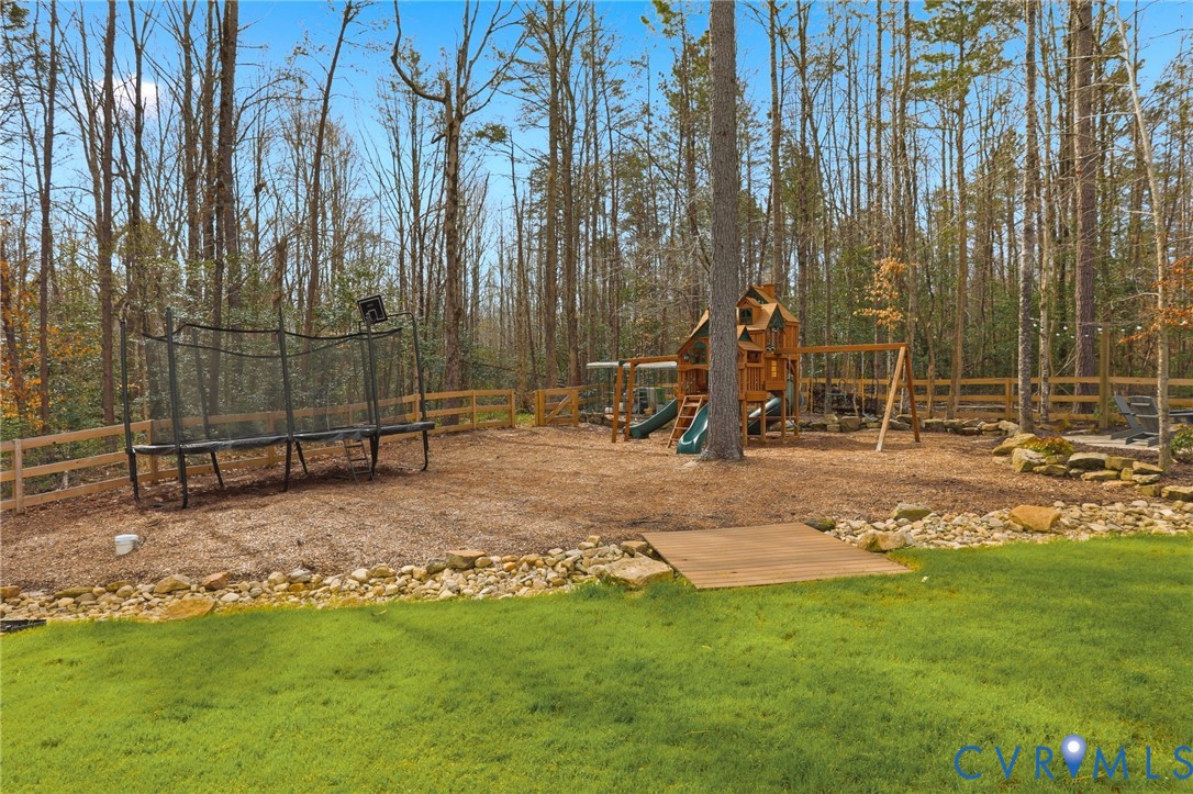 2121 Jockey Ridge Rd