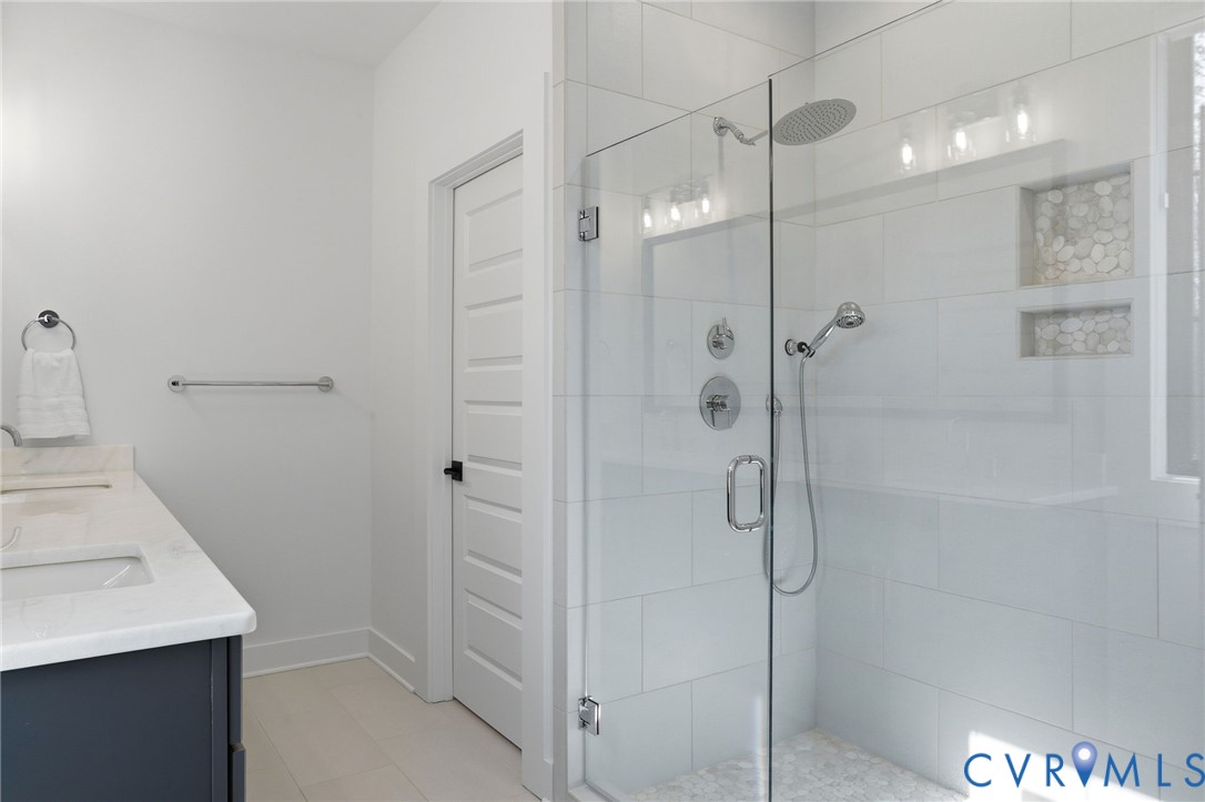 2121 Jockey Ridge Rd