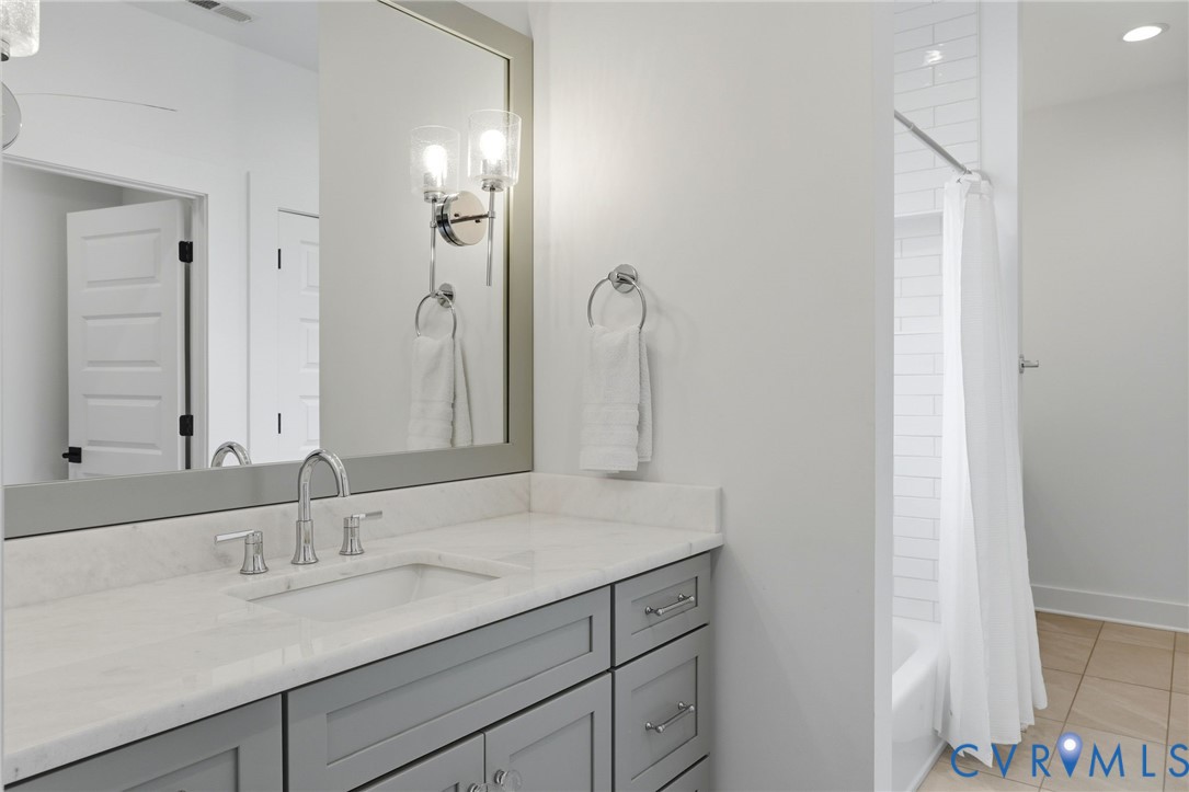 2121 Jockey Ridge Rd