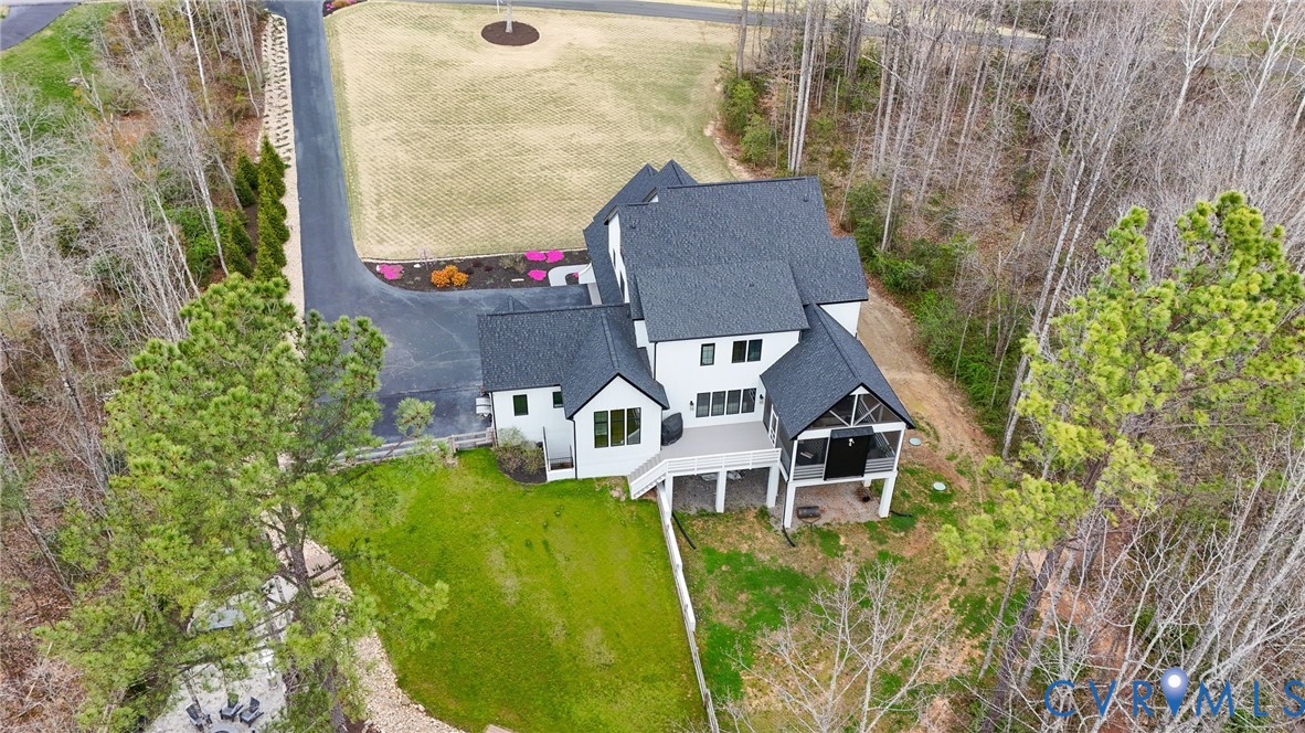 2121 Jockey Ridge Rd