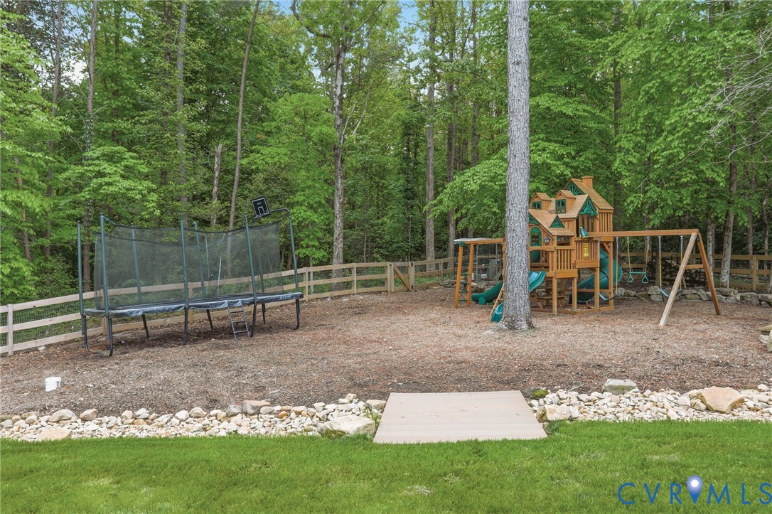 2121 Jockey Ridge Rd