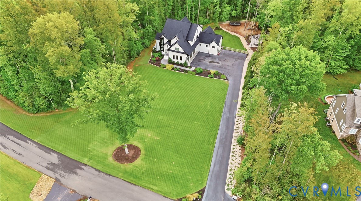 2121 Jockey Ridge Rd