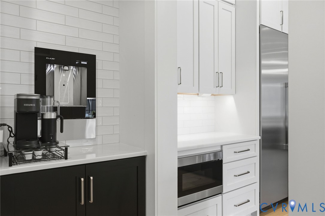 2121 Jockey Ridge Rd