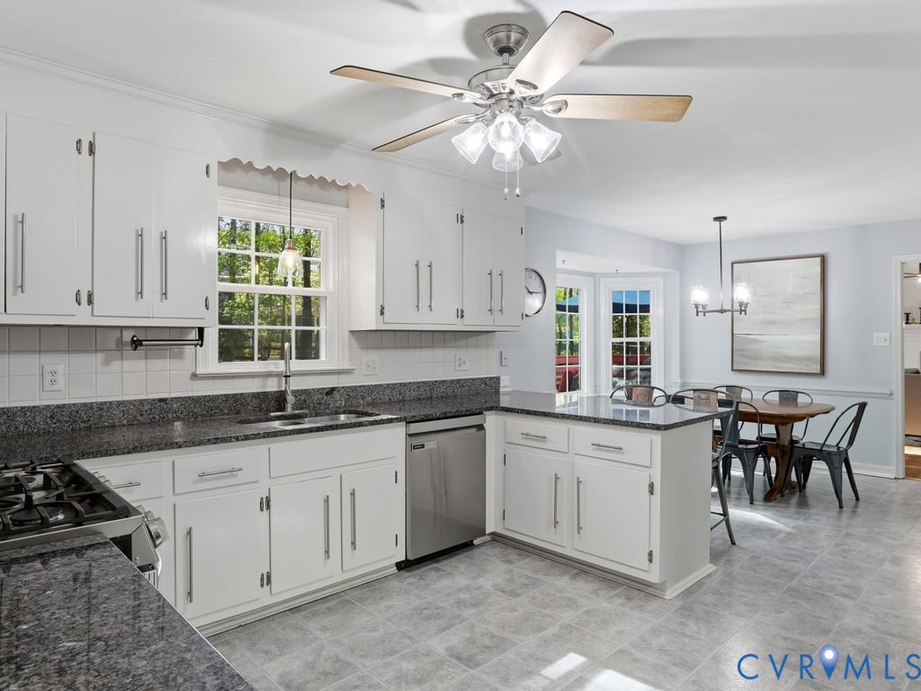 14311 Cove Ridge Ter