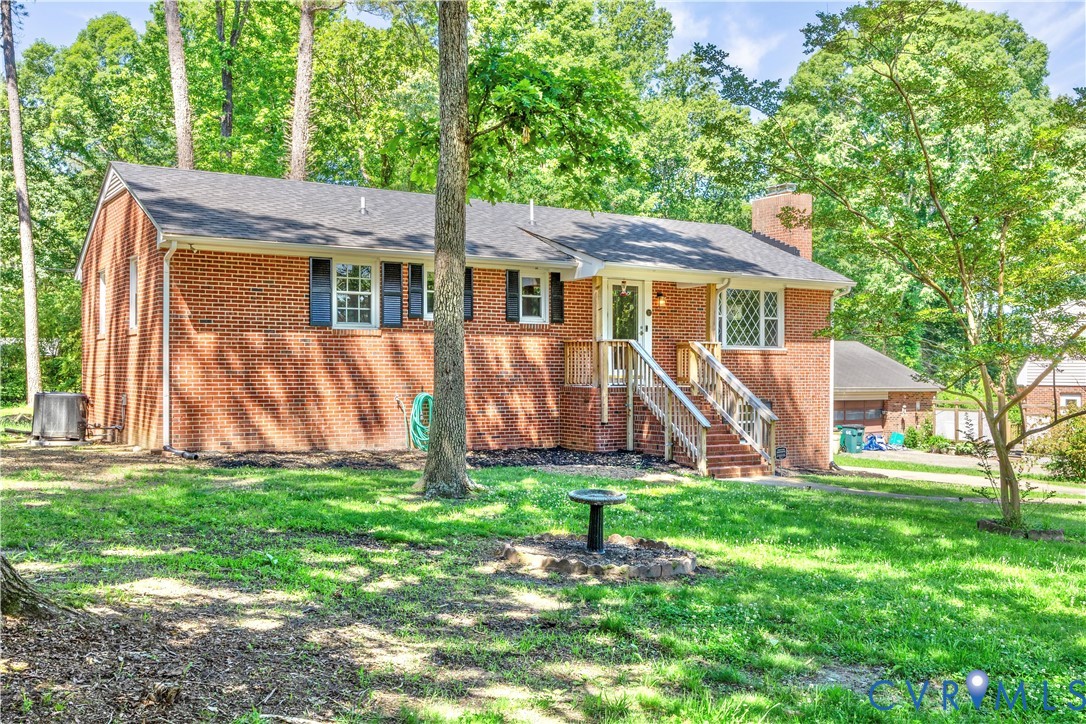 112 Webster Rd