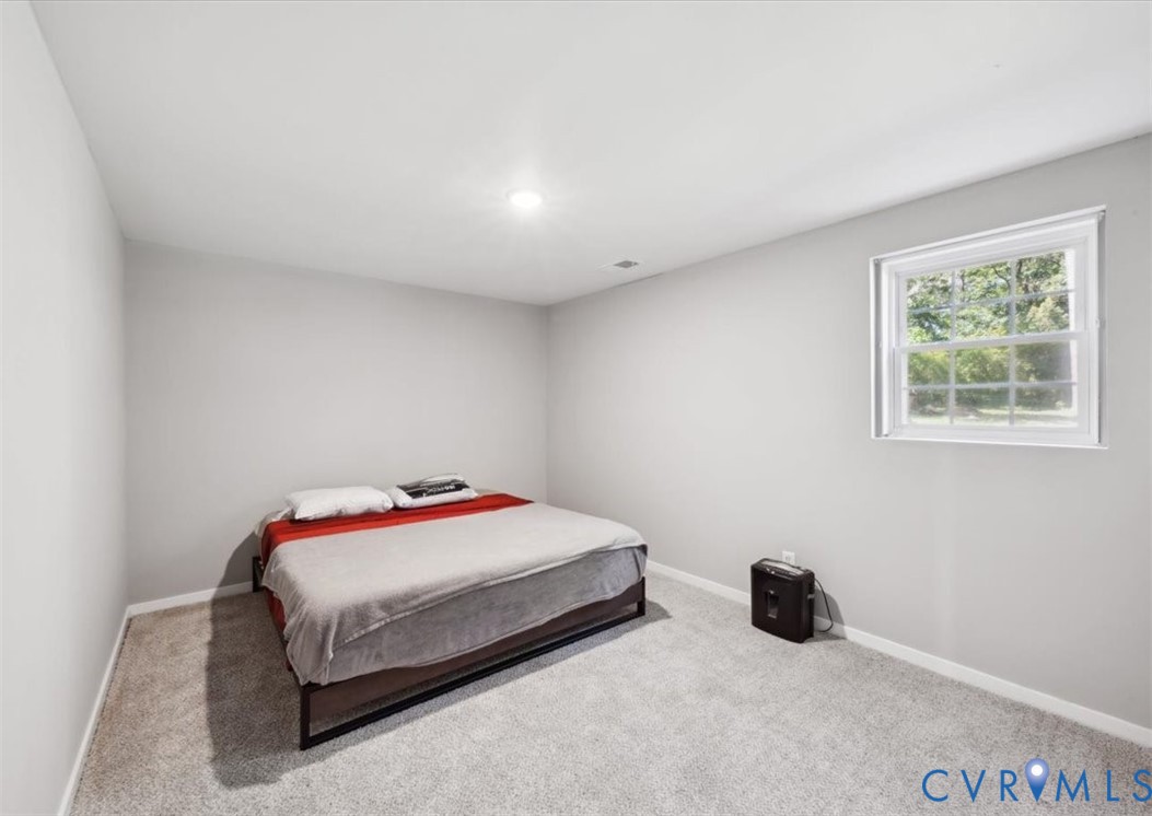 112 Webster Rd