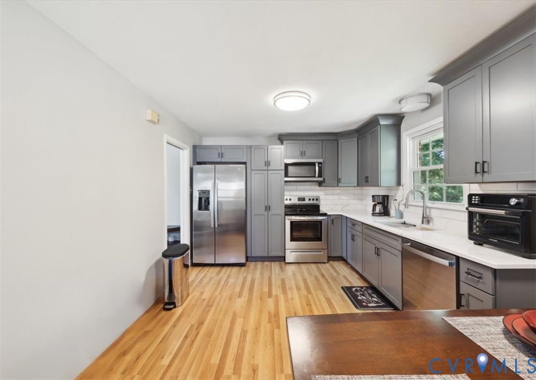 112 Webster Rd