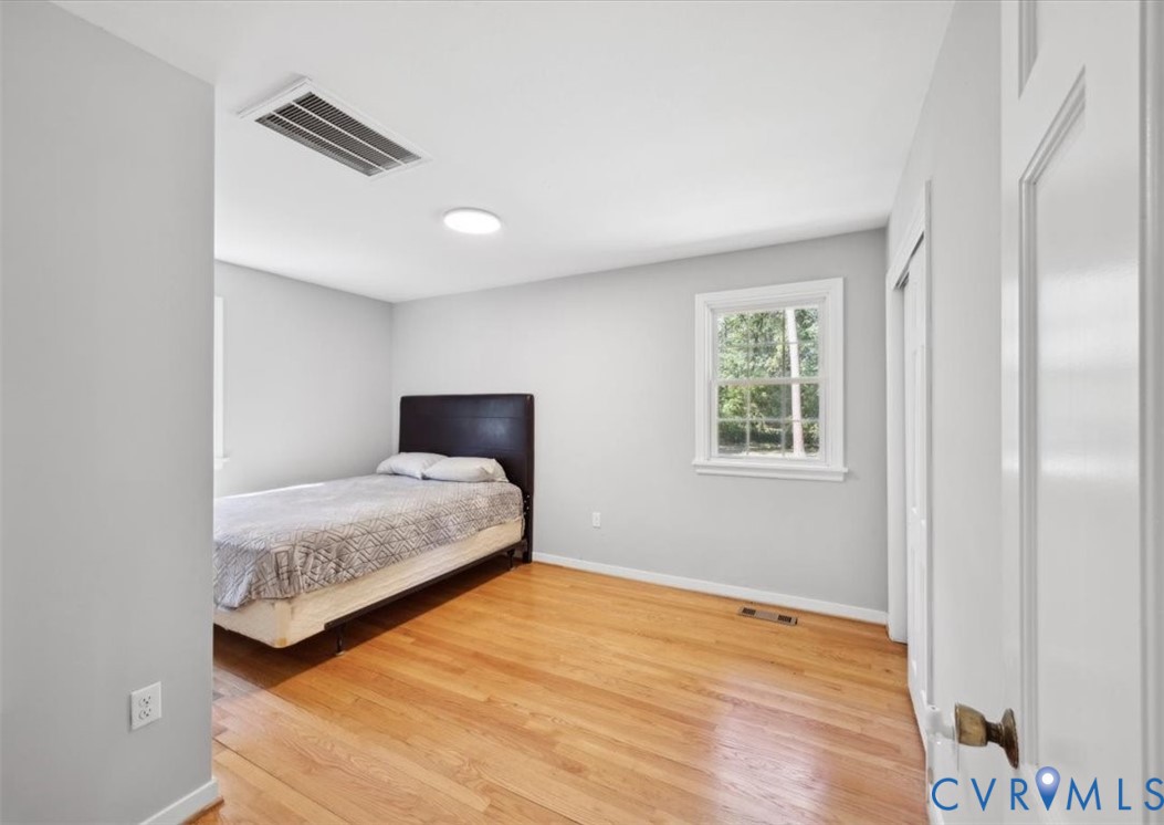 112 Webster Rd