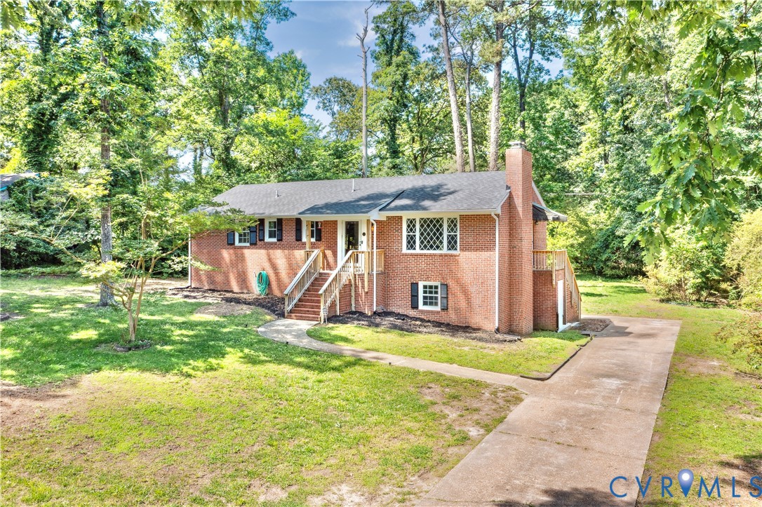 112 Webster Rd