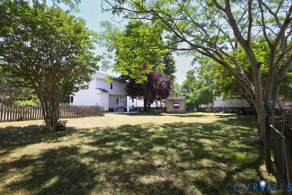 14001 Camouflage Ct