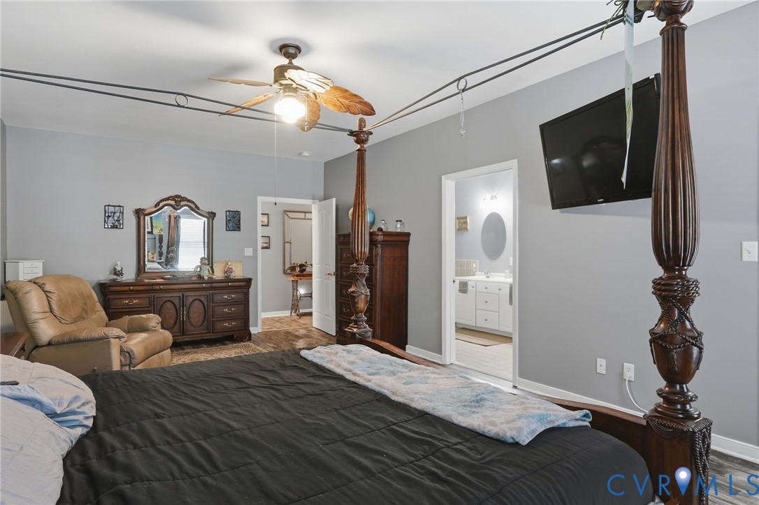 10517 Genito Ln
