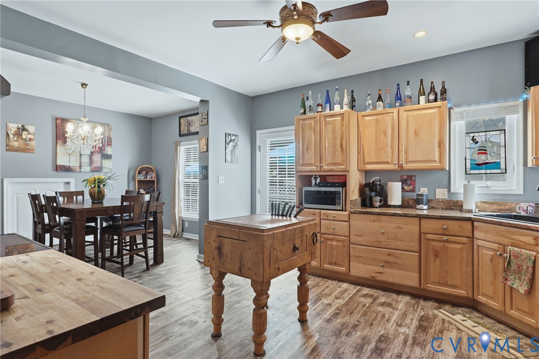 10517 Genito Ln