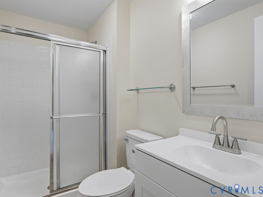 3041 Montfort Loop