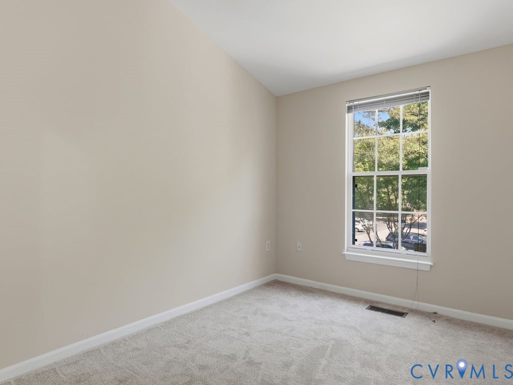 3041 Montfort Loop