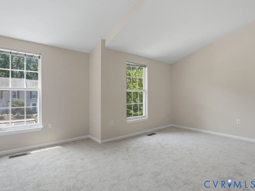 3041 Montfort Loop
