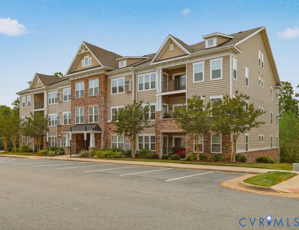 1220 Westwood Village Ln Unit#304