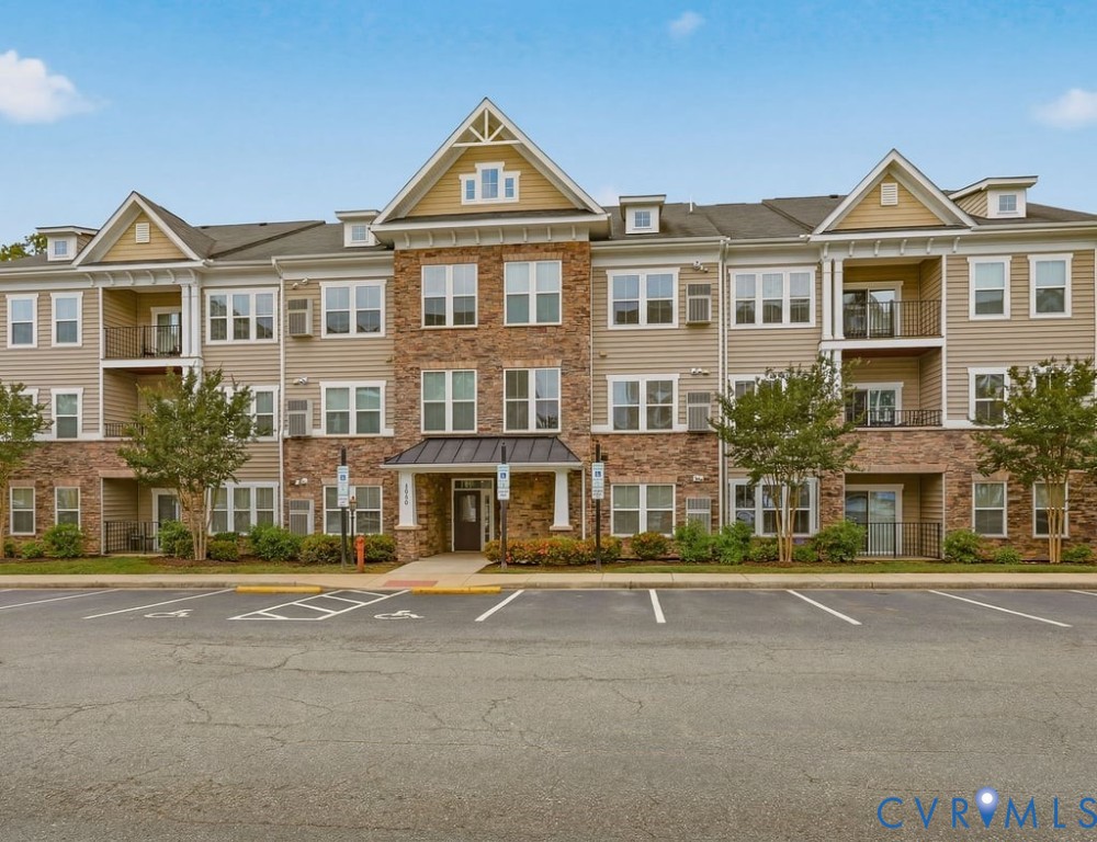 1220 Westwood Village Ln Unit#304