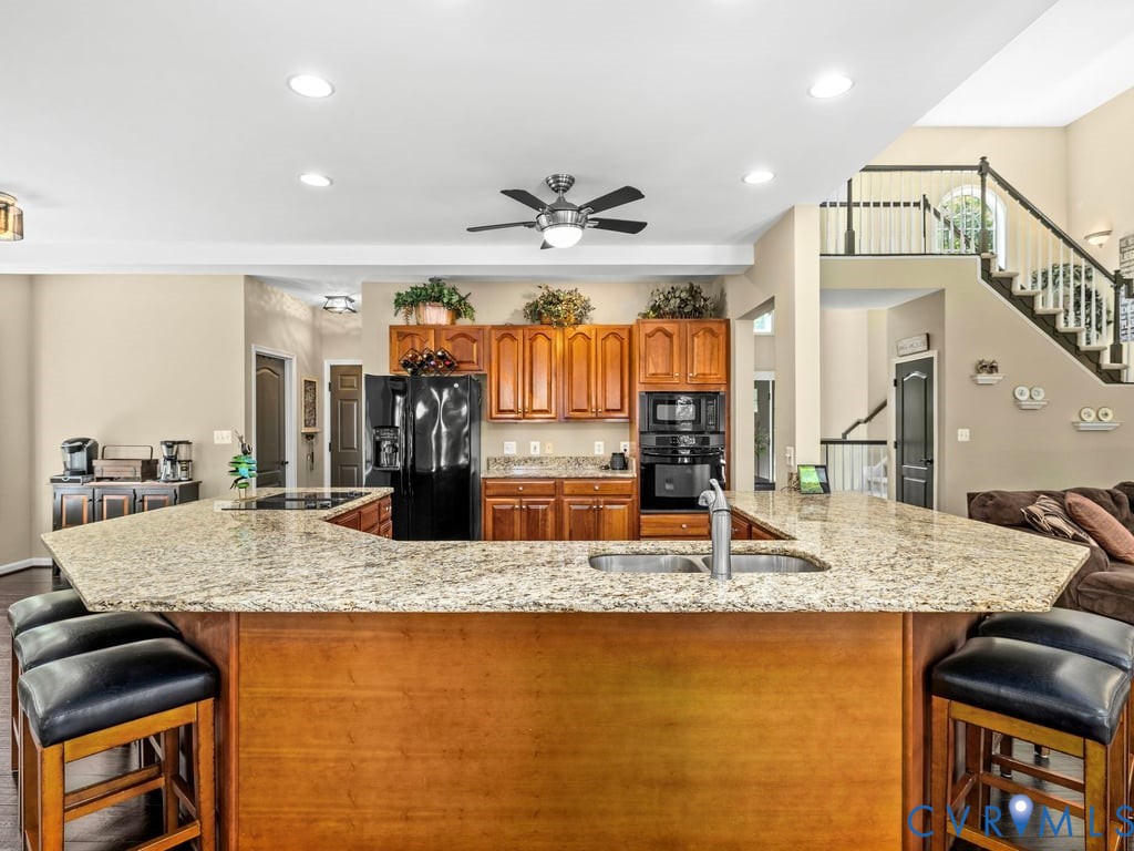 6108 Hidden View Dr