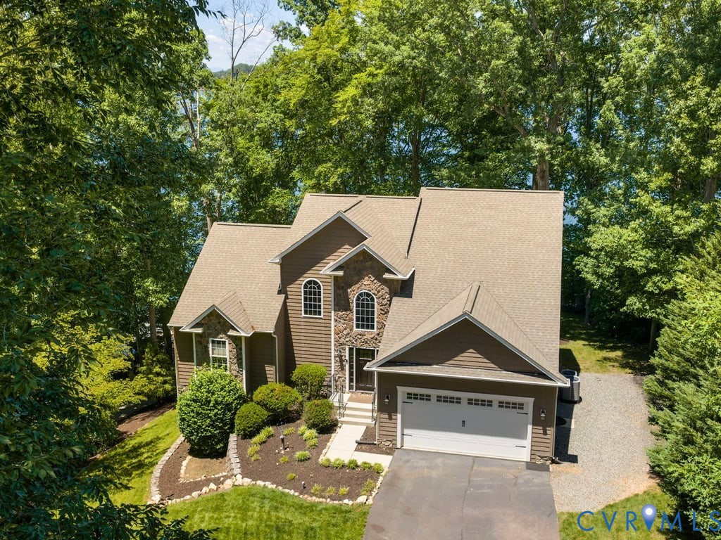 6108 Hidden View Dr