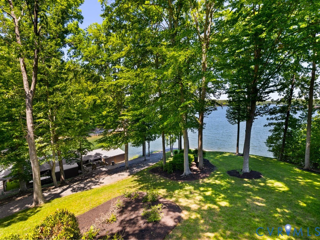 6108 Hidden View Dr