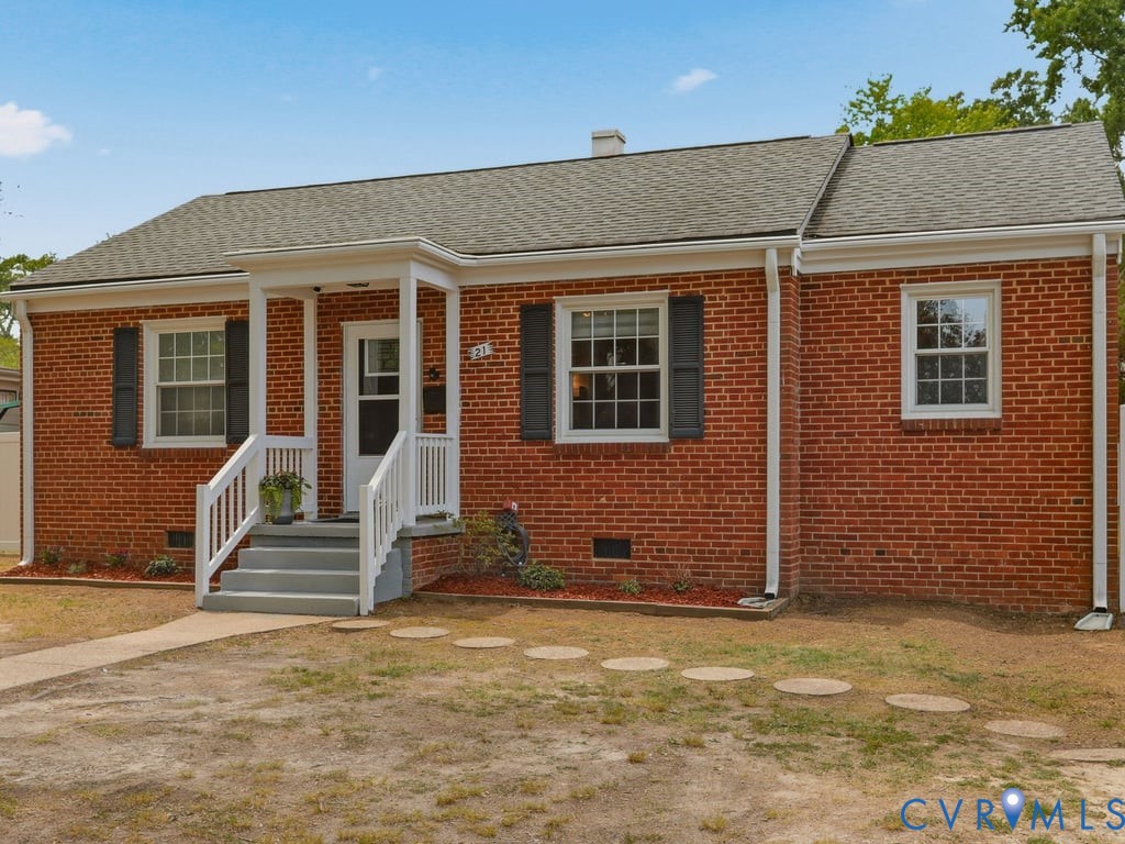 21 Monterey Ave