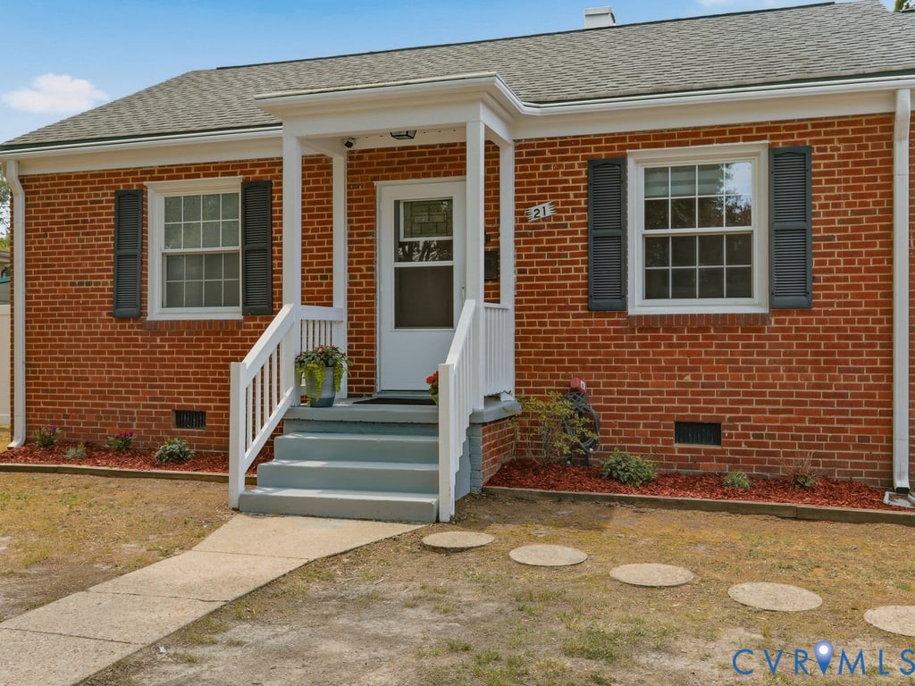 21 Monterey Ave