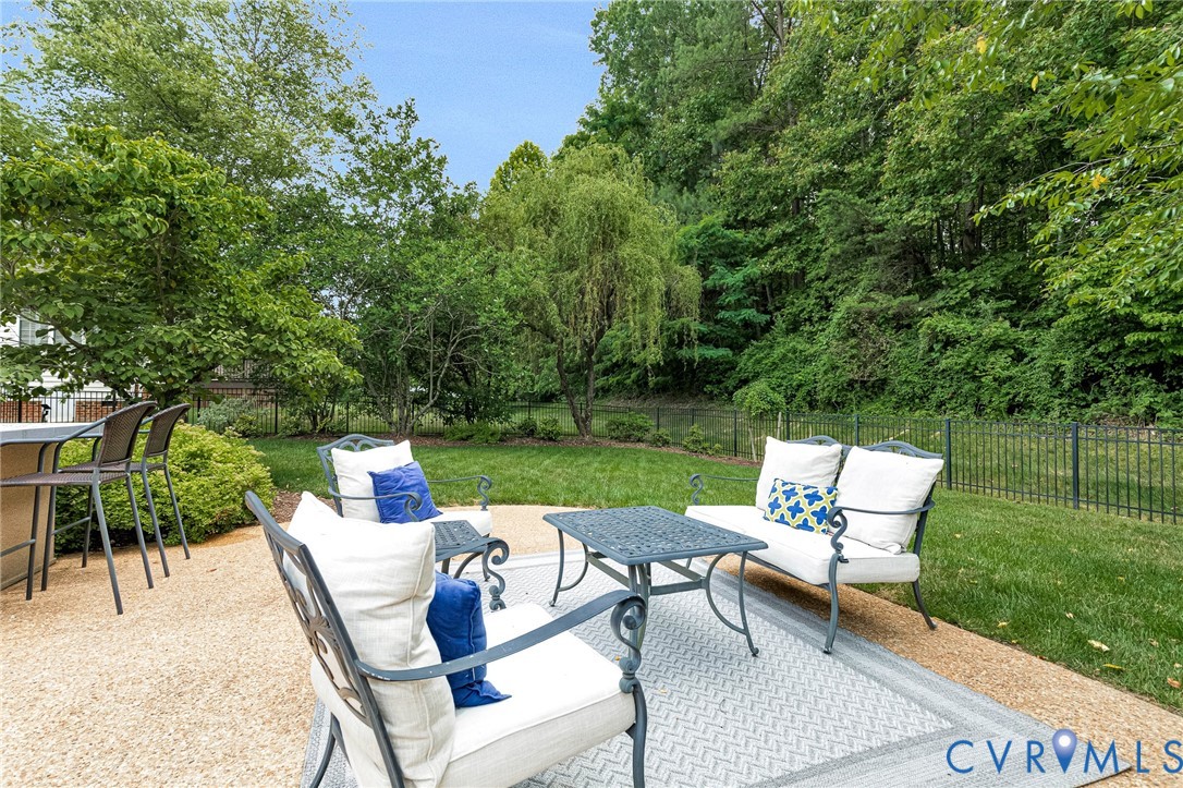 110 Manakin Parke Dr