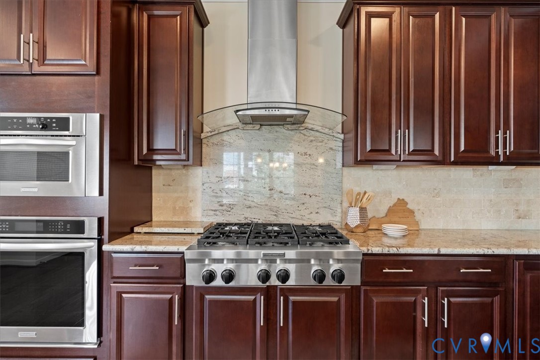 3910 Village Commons Walk