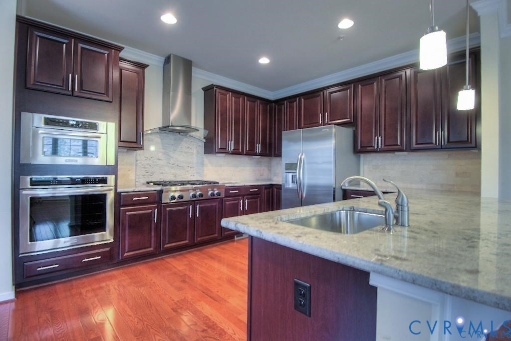 3910 Village Commons Walk