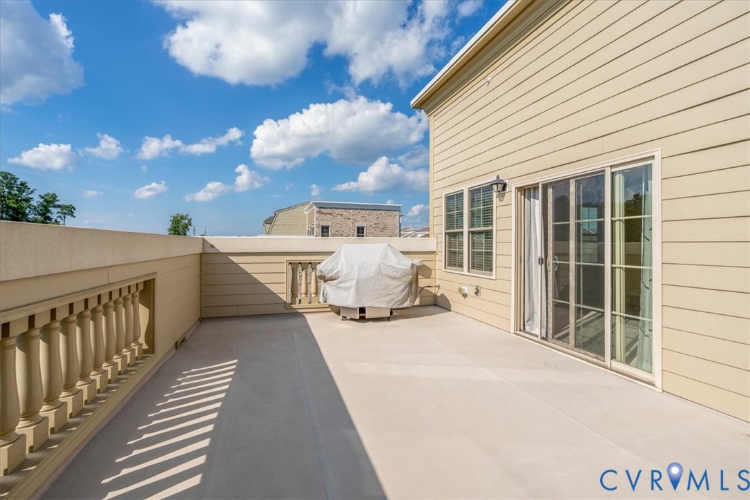 3910 Village Commons Walk