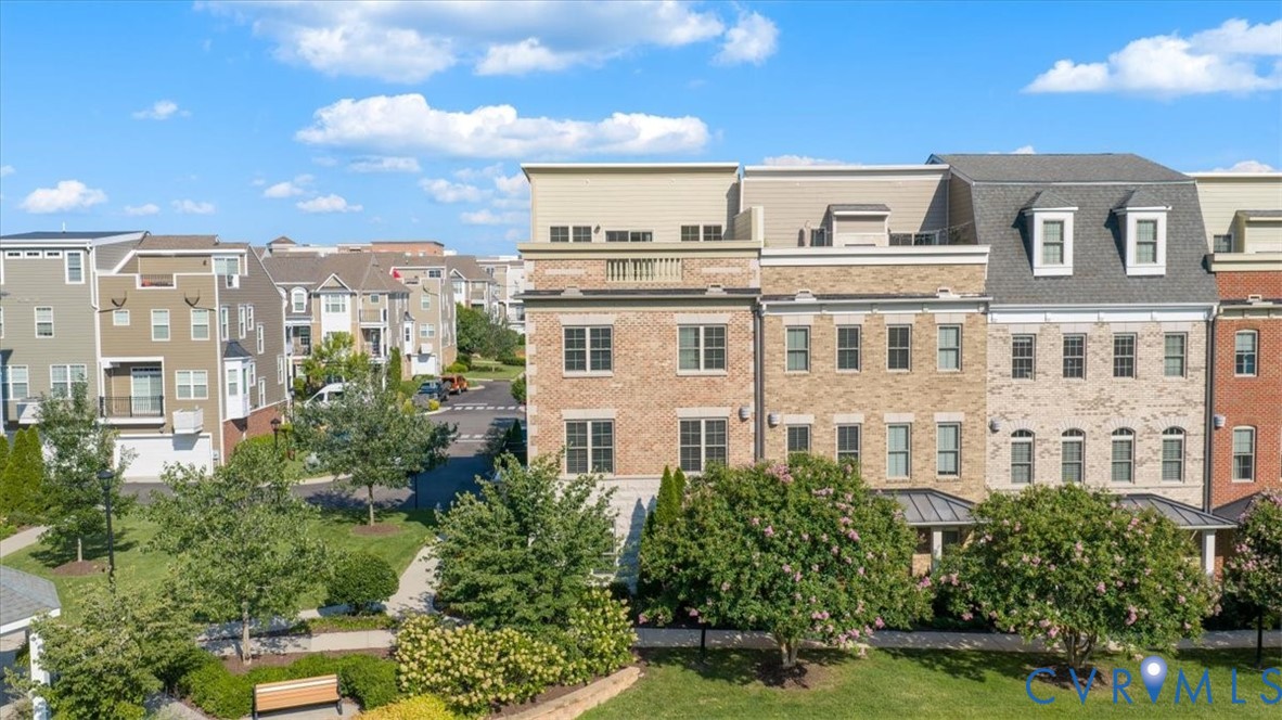 3910 Village Commons Walk