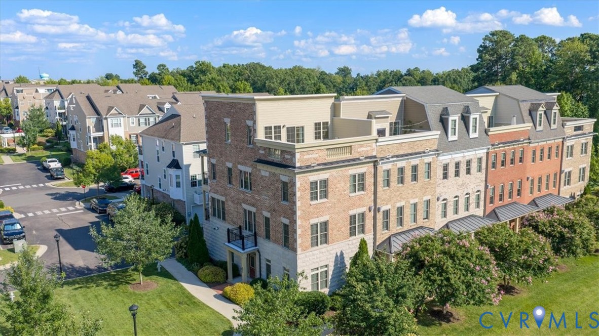 3910 Village Commons Walk