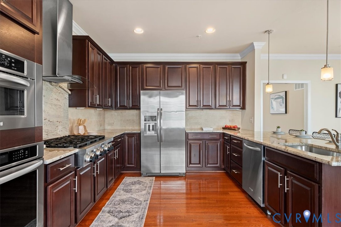 3910 Village Commons Walk