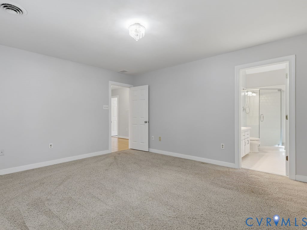 2331 Moseley Rd