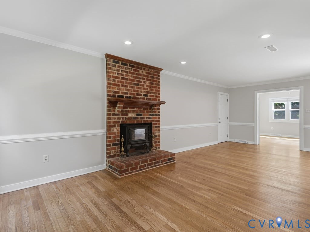 2331 Moseley Rd