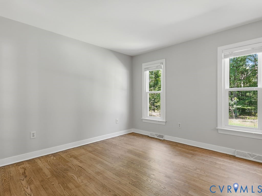 2331 Moseley Rd