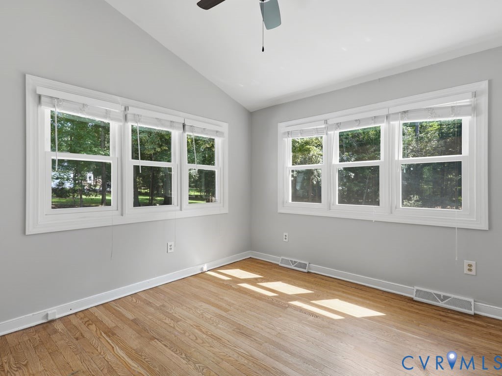 2331 Moseley Rd