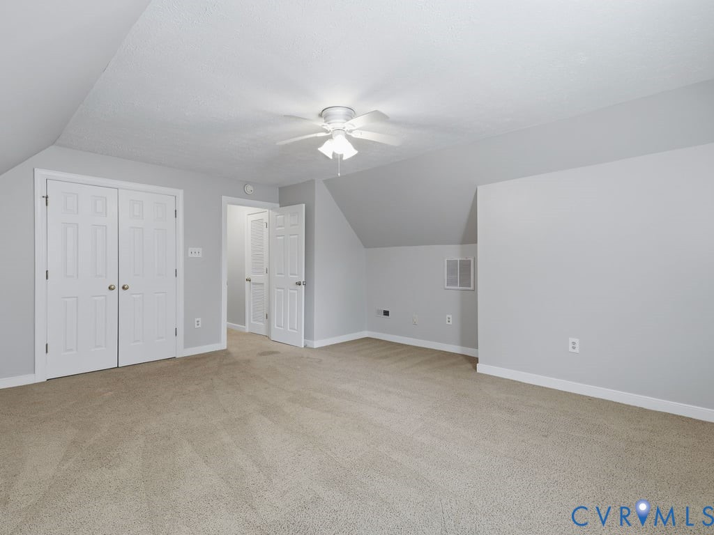 2331 Moseley Rd