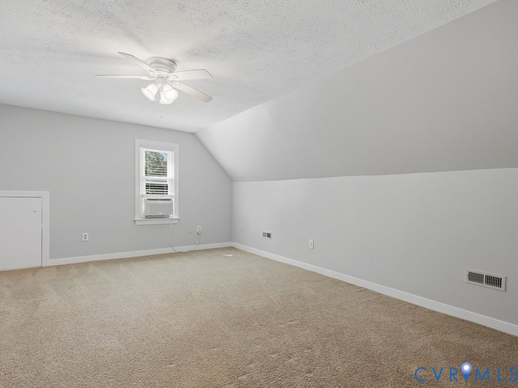 2331 Moseley Rd