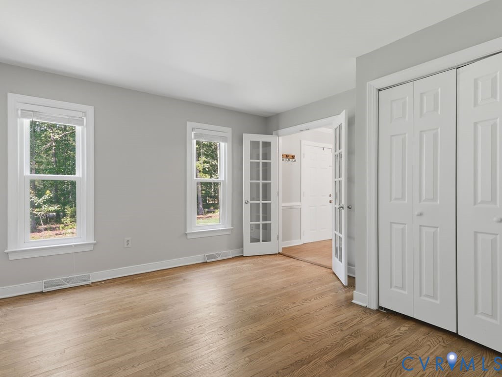 2331 Moseley Rd