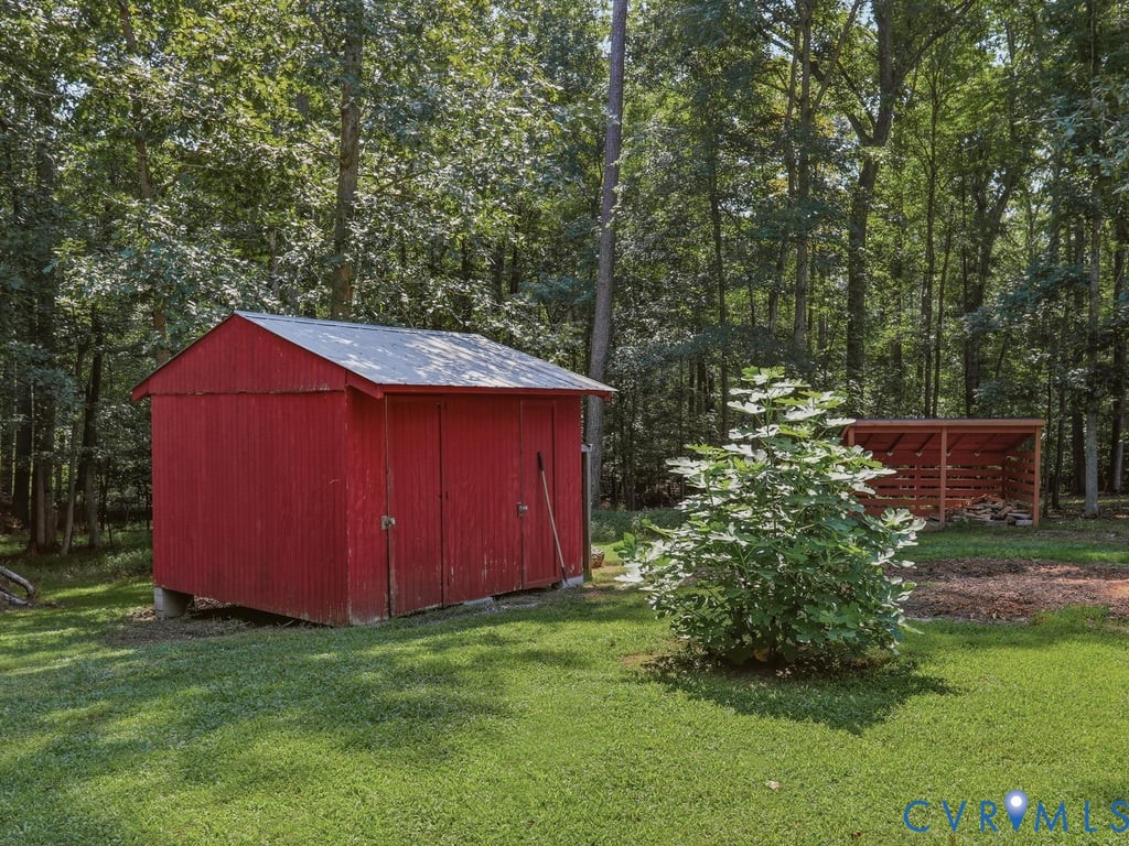 2331 Moseley Rd