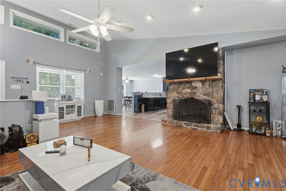 15946 Saint Peters Church Rd