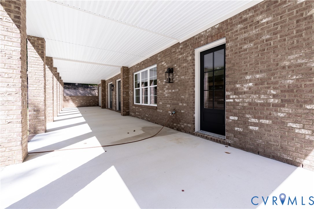2530 Whitecastle Dr