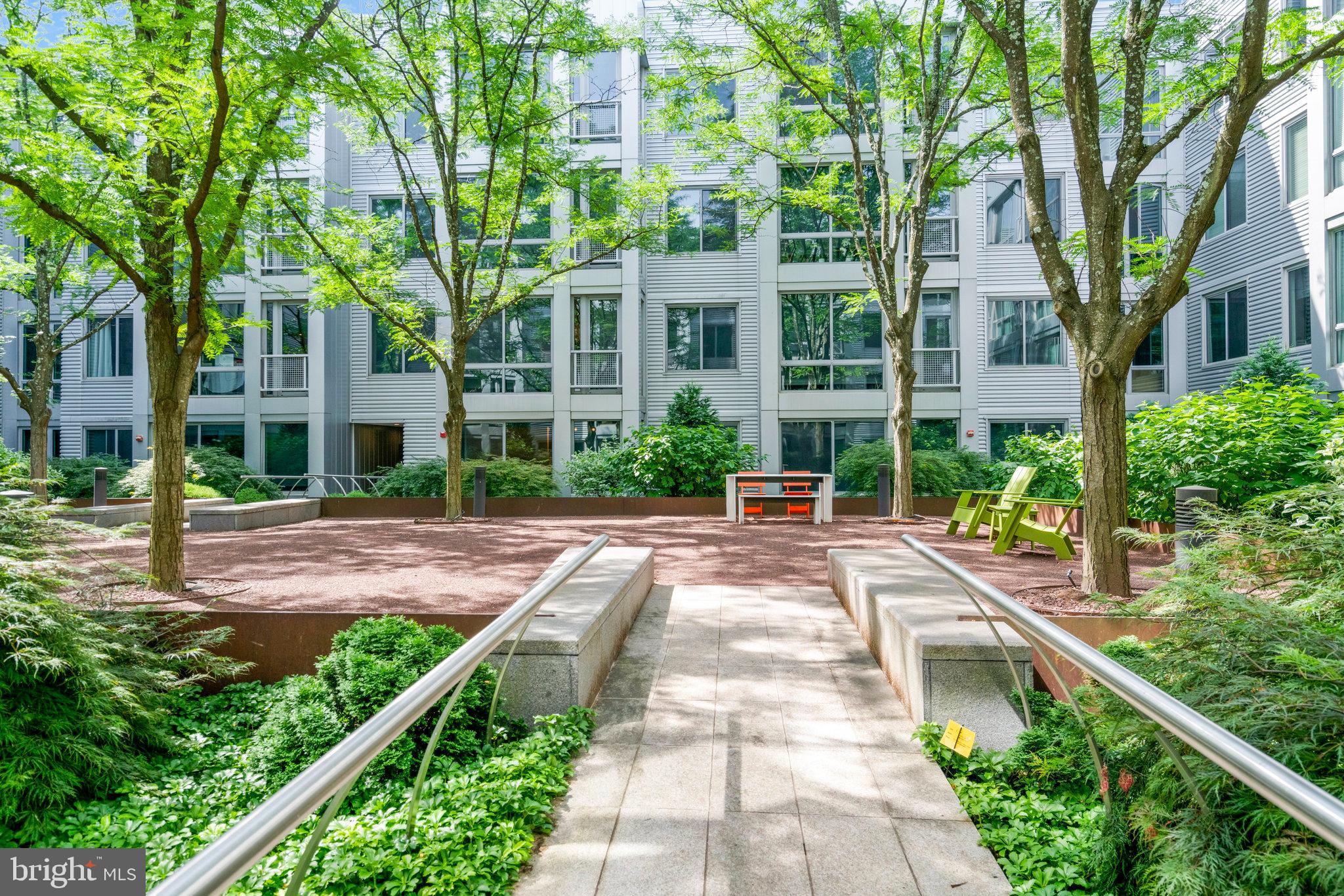 4101 Albemarle St NW #312