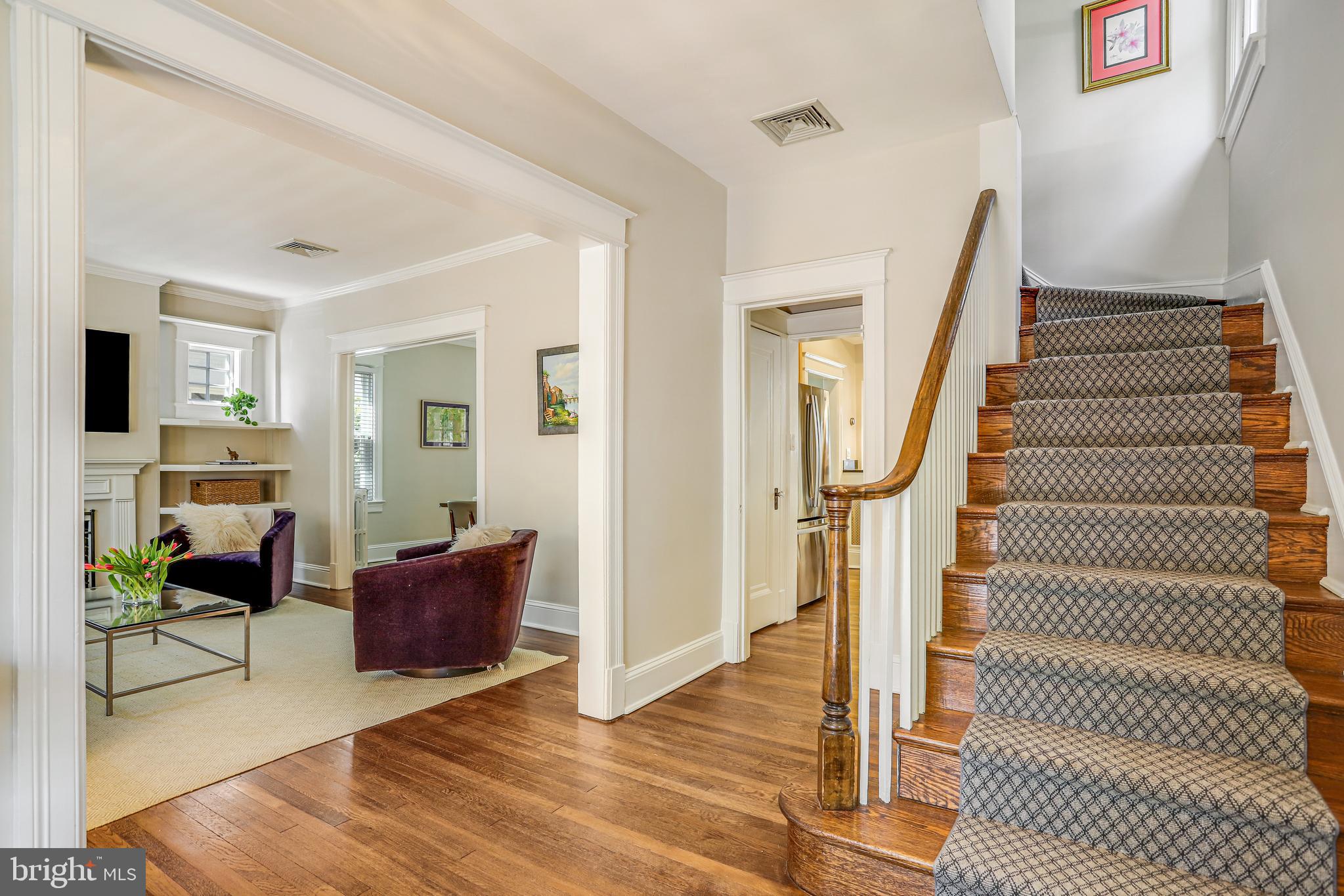 3703 Legation St NW