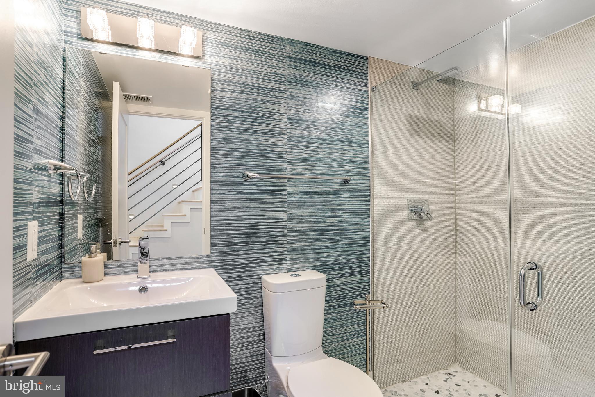 2927 ARIZONA AVENUE NW