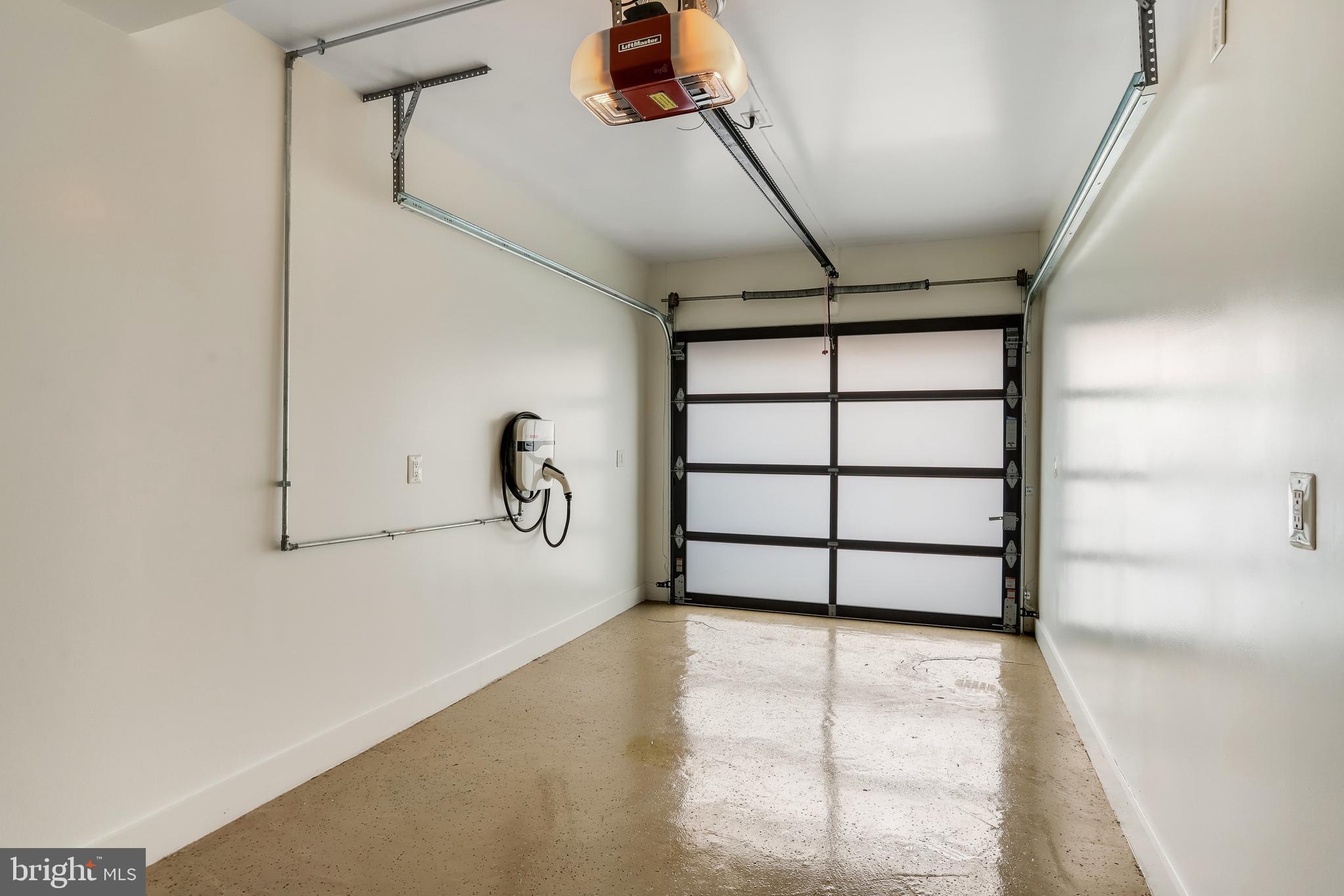 2927 ARIZONA AVENUE NW